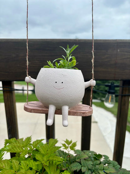 Averon PlantPal™ Smiling Swing Planter